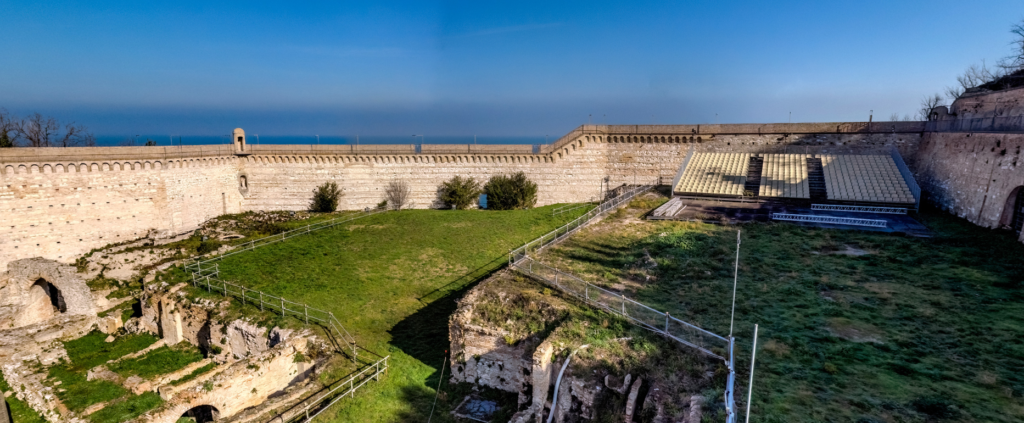 UNA NUOVA STAGIONE ALL’ANFITEATRO ROMANO RITROVATO